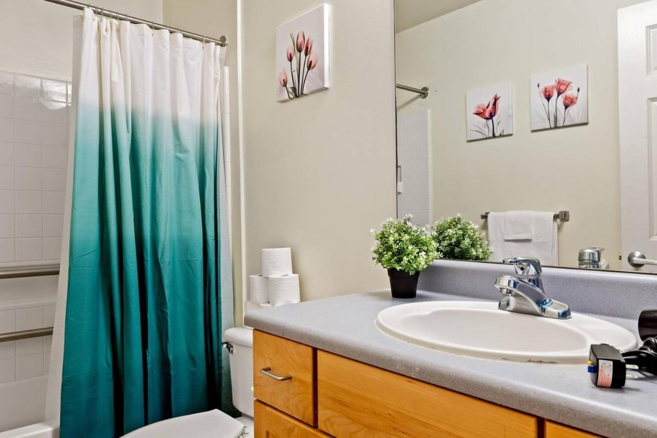Appartement Trifecta Historic Brick 2Br Getaway Superhost à Durham Extérieur photo